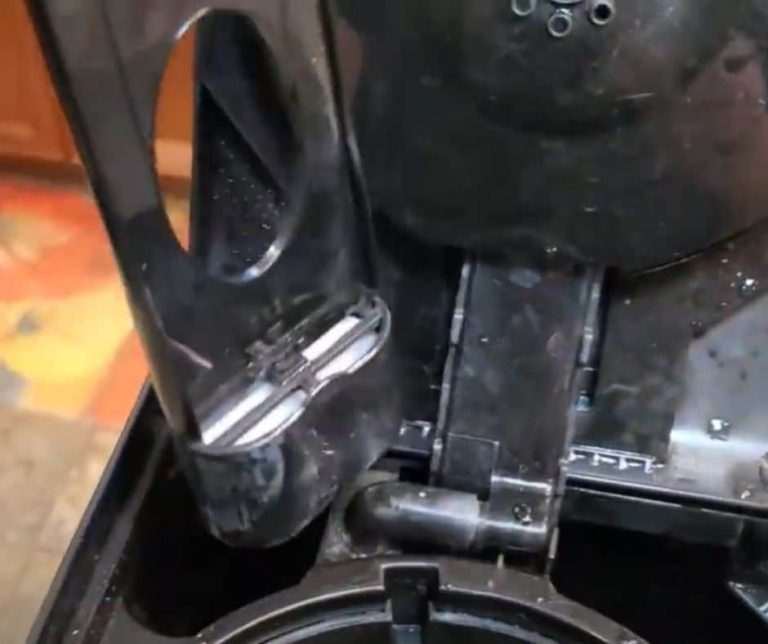 Cuisinart coffee maker water filter how often to replace