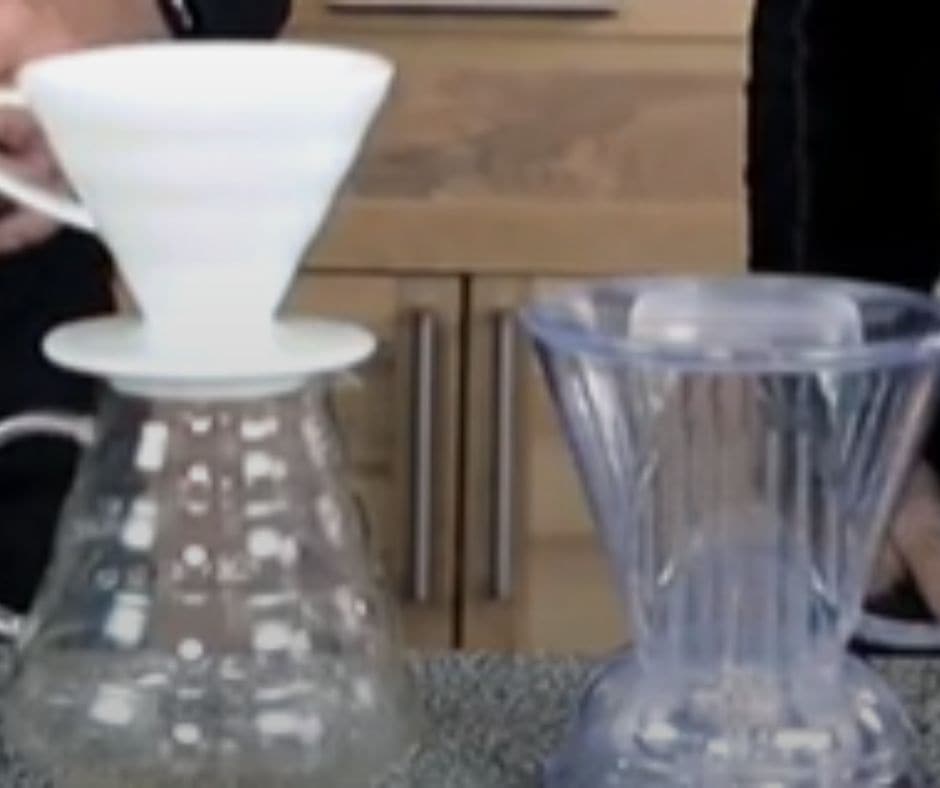 Differences between V60 and Clever Dripper