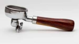 Read more about the article Portafilter basket stuck in group head