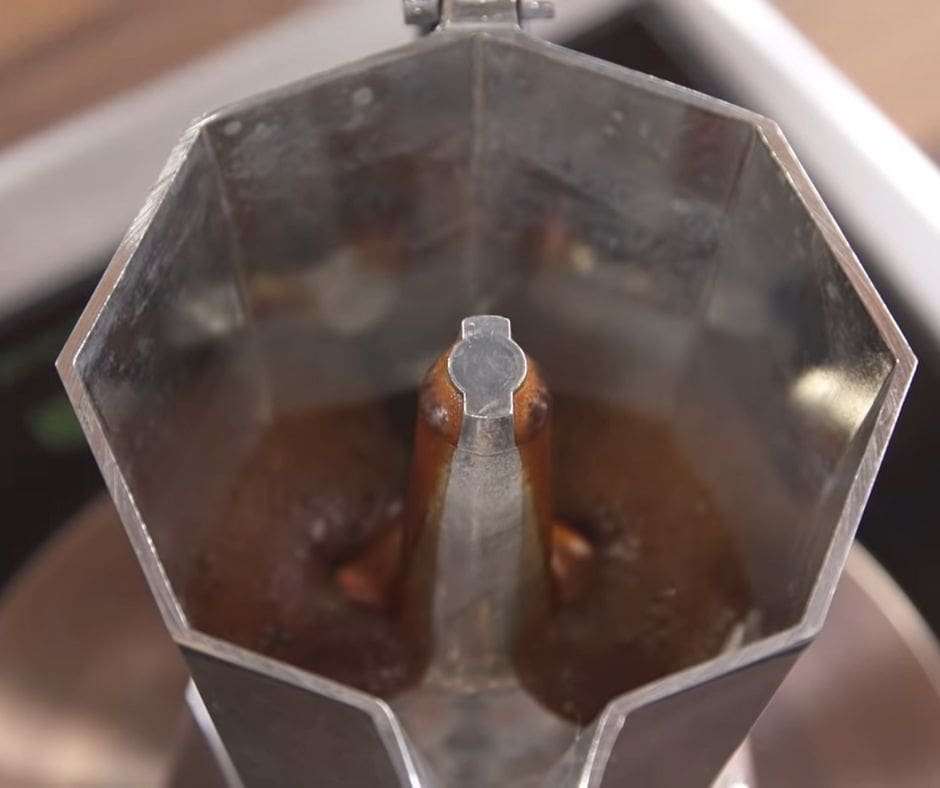 How to prevent a moka pot explosion