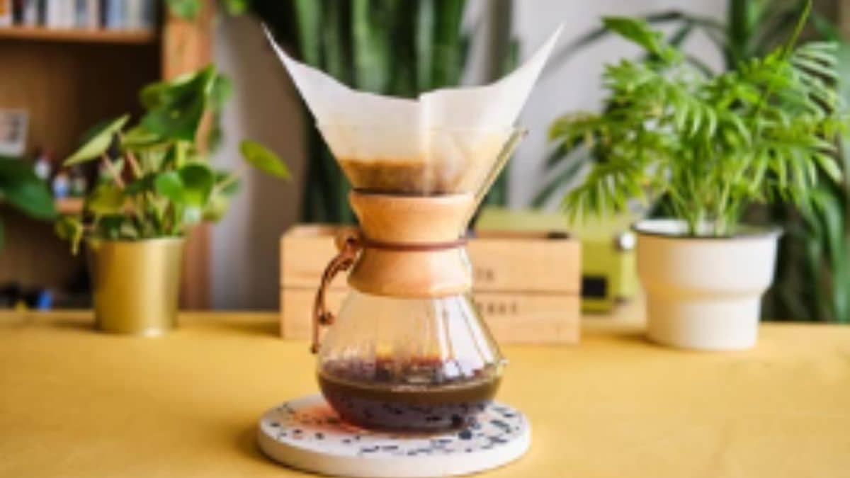 can you put a chemex on the stove